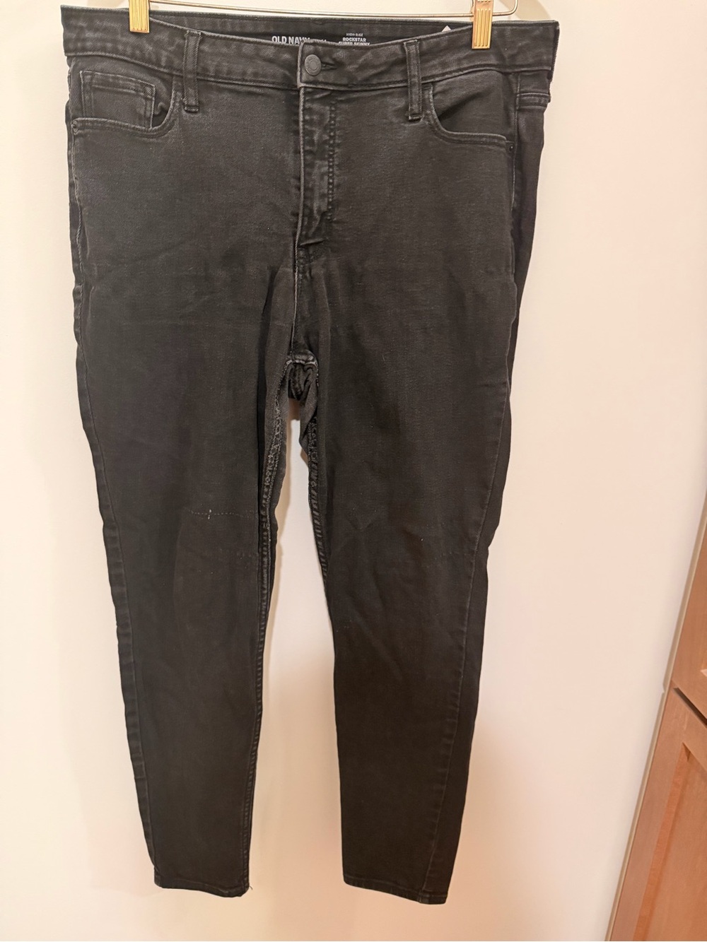 Old Navy Women's Black Skinny Jeans - Washed Black Size 14 Plus